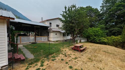 5469 Cory Road, Wynndel, BC - Outdoor