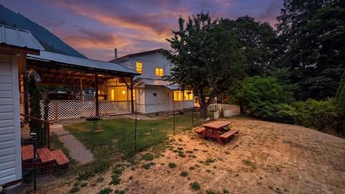 5469 Cory Road, Wynndel, BC - Outdoor With Deck Patio Veranda