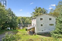 279 SEELY'S ROAD Huntsville, ON P1H 2J3
