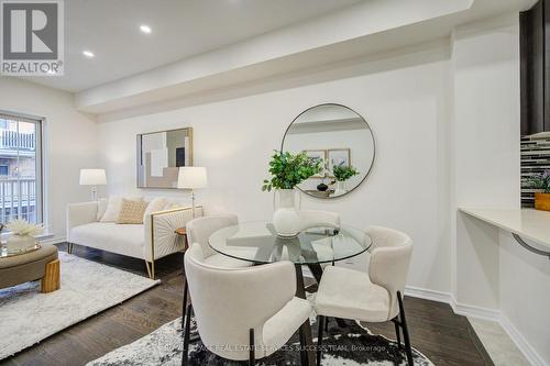 45 Ormerod Lane, Richmond Hill, ON - Indoor Photo Showing Dining Room