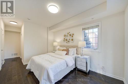45 Ormerod Lane, Richmond Hill, ON - Indoor Photo Showing Bedroom