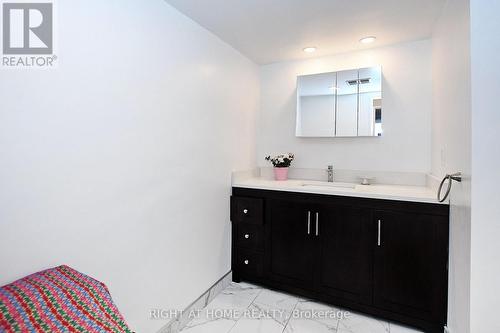 806 - 60 Inverlochy Boulevard, Markham, ON - Indoor Photo Showing Bathroom