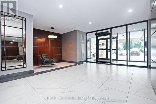806 - 60 Inverlochy Boulevard, Markham, ON - Indoor Photo Showing Other Room