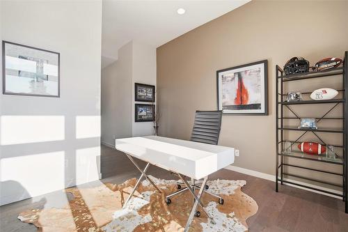 8 Orchard Gate, Oak Bluff, MB - Indoor