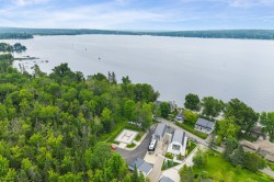 930 Ch. Viens  Magog, QC J1X 7T1