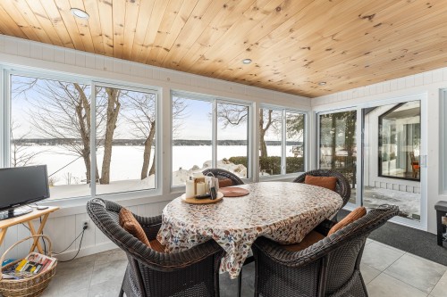 Sun Room - 930 Ch. Viens, Magog, QC - Indoor