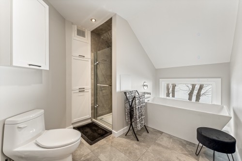 Bathroom - 930 Ch. Viens, Magog, QC - Indoor Photo Showing Bathroom
