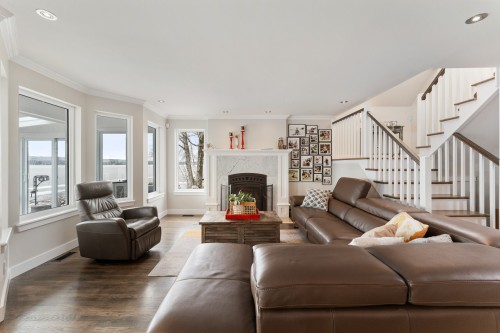 Salon - 916Z Ch. Viens, Magog, QC - Indoor Photo Showing Living Room With Fireplace