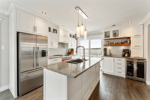 Cuisine - 916Z Ch. Viens, Magog, QC - Indoor Photo Showing Kitchen With Double Sink With Upgraded Kitchen