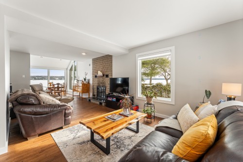 Salon - 916Z Ch. Viens, Magog, QC - Indoor Photo Showing Living Room