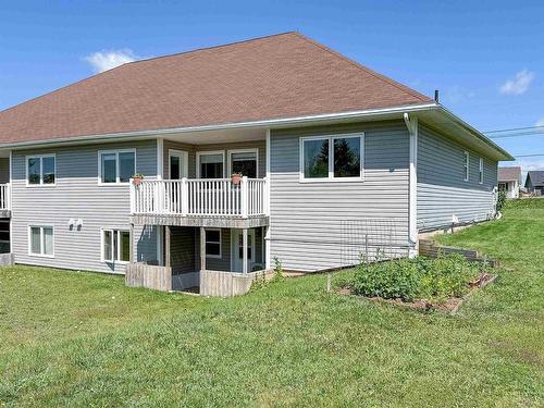 54 Ferry Road, Cornwall, PE - Outdoor