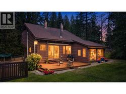5724 CRYSTAL Road Kitchener, BC V0B 1W1
