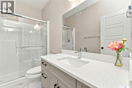 8718 Wheat Crescent, Regina, SK - Indoor Photo Showing Bathroom