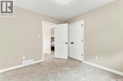 8718 Wheat Crescent, Regina, SK - Indoor Photo Showing Other Room