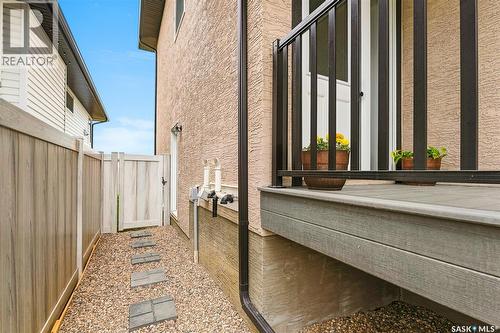 8718 Wheat Crescent, Regina, SK - Outdoor With Exterior