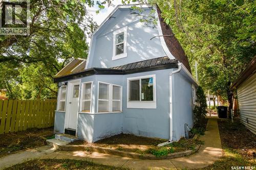 1626 19Th Street W, Saskatoon, SK - Outdoor