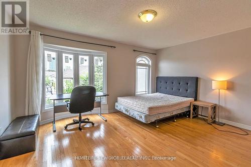 UPPER - 6 ALTAMONT ROAD , Toronto, Ontario M2M 1S4 5