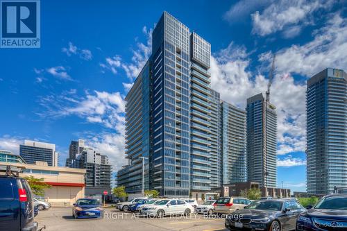 308 - 72 ESTHER SHINER BOULEVARD , Toronto, Ontario M2K 0C4