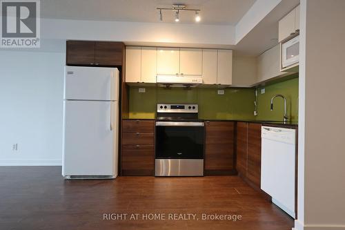308 - 72 ESTHER SHINER BOULEVARD , Toronto, Ontario M2K 0C4 4
