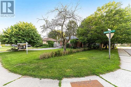 CORNER LOT - 58 Billingsgate Crescent, Ajax, ON - Outdoor