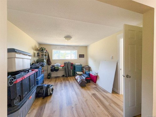 556 Coal Harbour Rd, Coal Harbour, BC 
