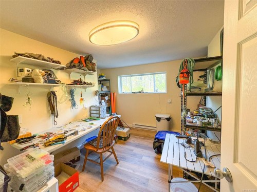 556 Coal Harbour Rd, Coal Harbour, BC 