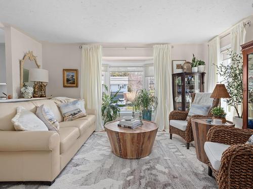 65 Appian Way, Dartmouth, NS - Indoor Photo Showing Living Room