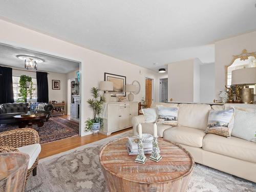 65 Appian Way, Dartmouth, NS - Indoor Photo Showing Living Room