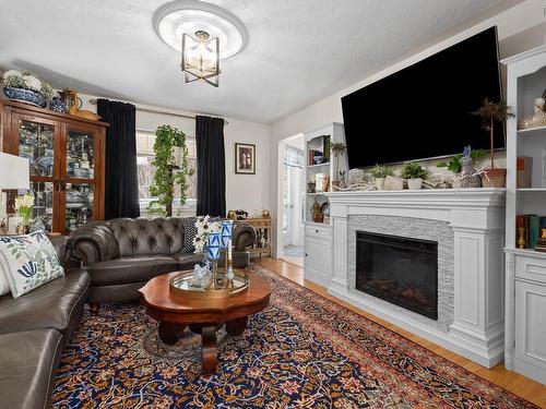 65 Appian Way, Dartmouth, NS - Indoor Photo Showing Living Room With Fireplace
