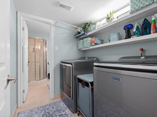 65 Appian Way, Dartmouth, NS - Indoor Photo Showing Laundry Room