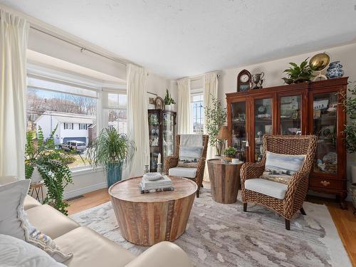 65 Appian Way, Dartmouth, NS - Indoor Photo Showing Living Room
