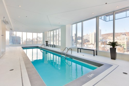 Pool - 504-1155 Rue De La Montagne, Montréal (Ville-Marie), QC - Indoor Photo Showing Other Room With In Ground Pool