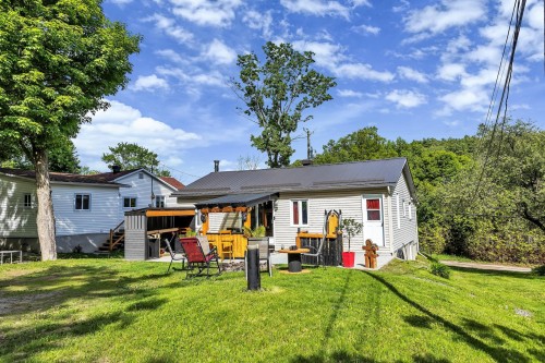 23 Ch. de la Blanche  Val-Des-Monts, QC J8N 5A1