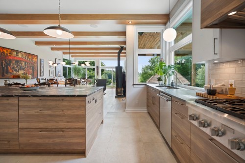 Cuisine - 320 Ch. D'Iron Hill, Lac-Brome, QC - Indoor Photo Showing Kitchen