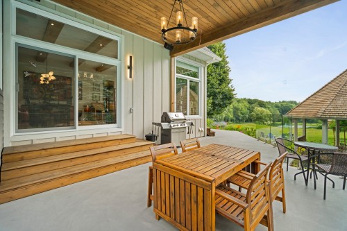 Terrasse - 320 Ch. D'Iron Hill, Lac-Brome, QC - Outdoor With Deck Patio Veranda With Exterior