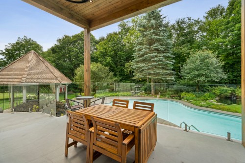 Terrasse - 320 Ch. D'Iron Hill, Lac-Brome, QC - Outdoor With In Ground Pool With Deck Patio Veranda