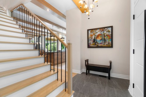Hall d'entrée/Vestibule - 320 Ch. D'Iron Hill, Lac-Brome, QC - Indoor Photo Showing Other Room
