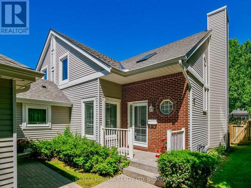 23 - 5 LAKESIDE DRIVE W  St. Catharines (Port Weller), ON L2M 1P3