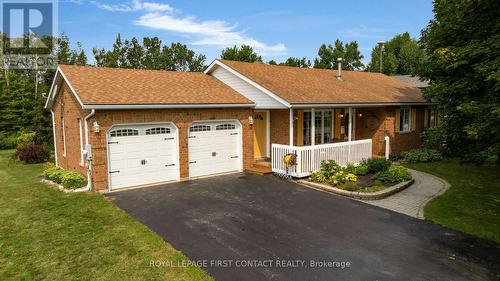 22 PROCEE CIRCLE  Oro-Medonte, ON L4M 4Y8