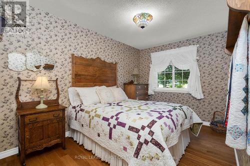 22 Procee Circle, Oro-Medonte, ON - Indoor Photo Showing Bedroom