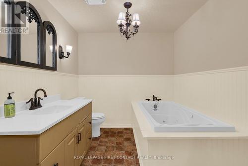 22 Procee Circle, Oro-Medonte, ON - Indoor Photo Showing Bathroom