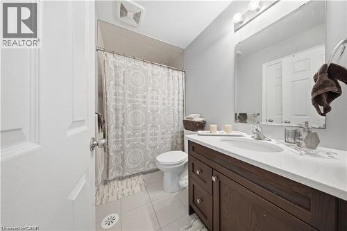 176 Wheat Lane, Kitchener, ON - Indoor Photo Showing Bathroom