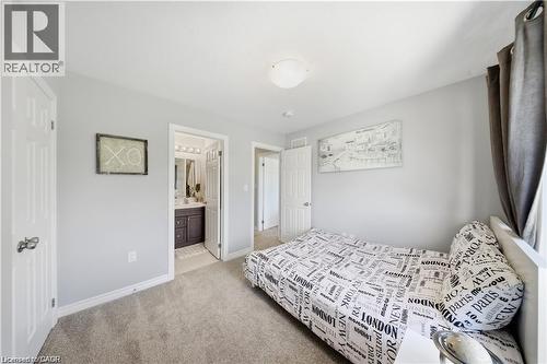 176 Wheat Lane, Kitchener, ON - Indoor Photo Showing Bedroom