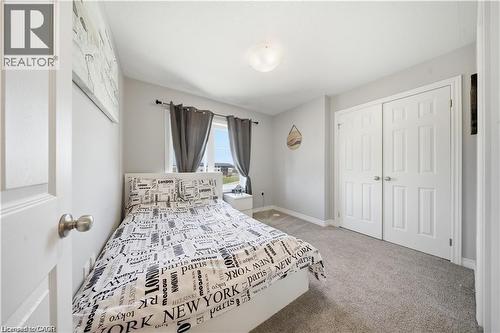 176 Wheat Lane, Kitchener, ON - Indoor Photo Showing Bedroom