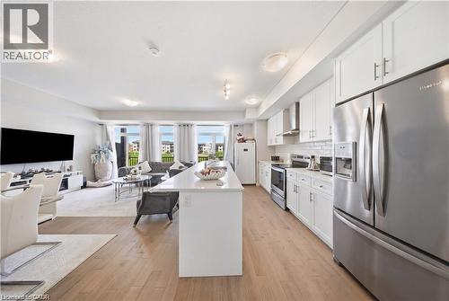 176 Wheat Lane, Kitchener, ON - Indoor Photo Showing Kitchen