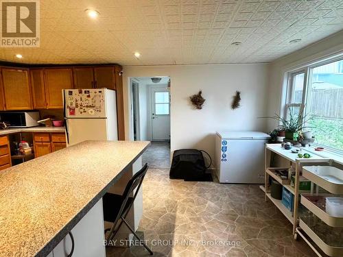 280 St Andrew Street, Ottawa, ON - Indoor Photo Showing Kitchen
