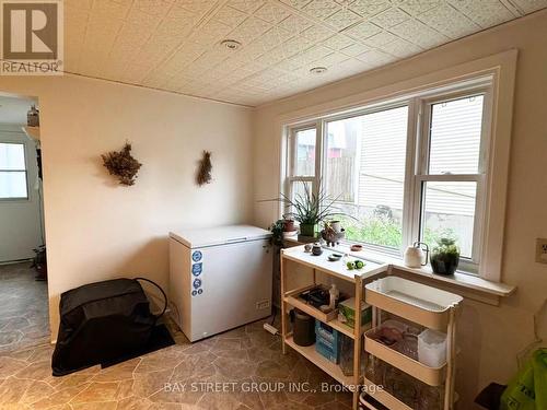280 St Andrew Street, Ottawa, ON - Indoor