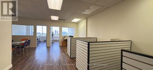 402 - 3950 14Th Avenue, Markham, ON 