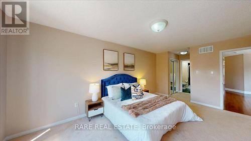 1825 Hobson Drive, Burlington, ON - Indoor Photo Showing Bedroom