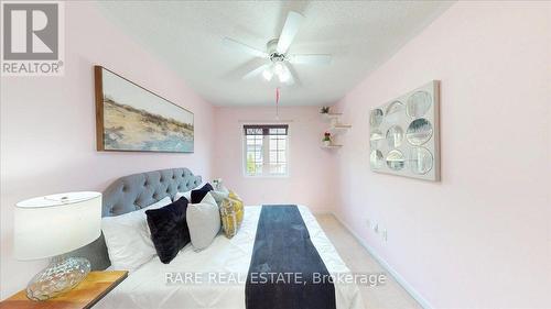 1825 Hobson Drive, Burlington, ON - Indoor Photo Showing Bedroom